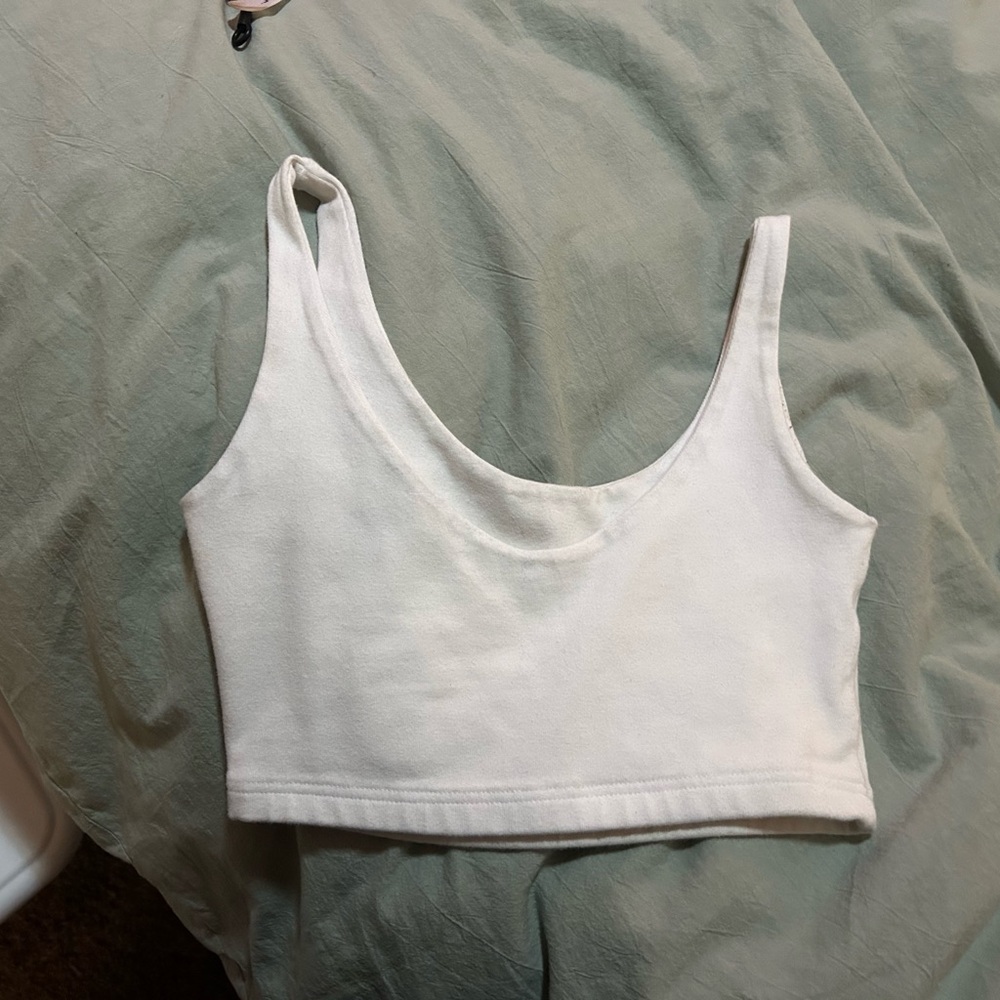 Brandy Melville White Sleeveless Fitted Crop Tank Top